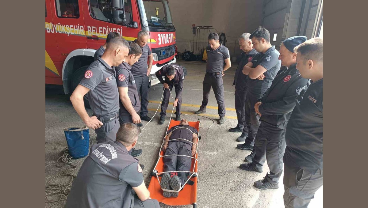 Erzurum İtfaiyesi'nin ortalama varış süresi 4 dakika 28 saniye