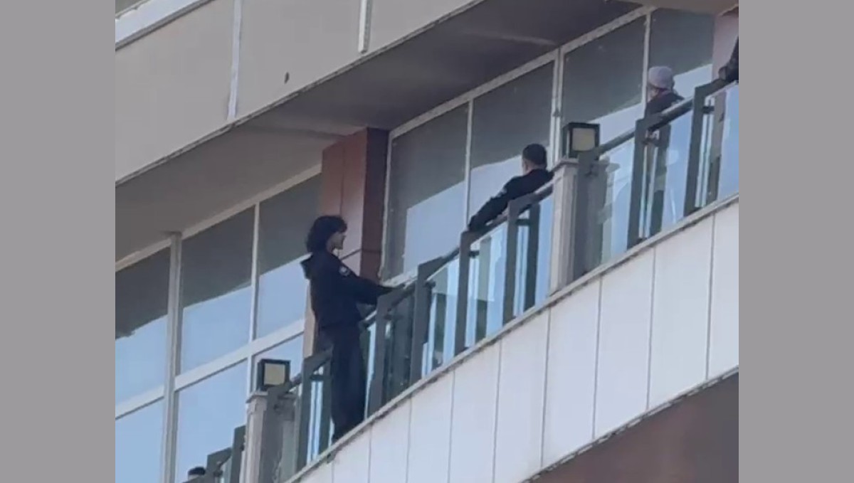 Erzurum MNG AVM'de intihar girişimi