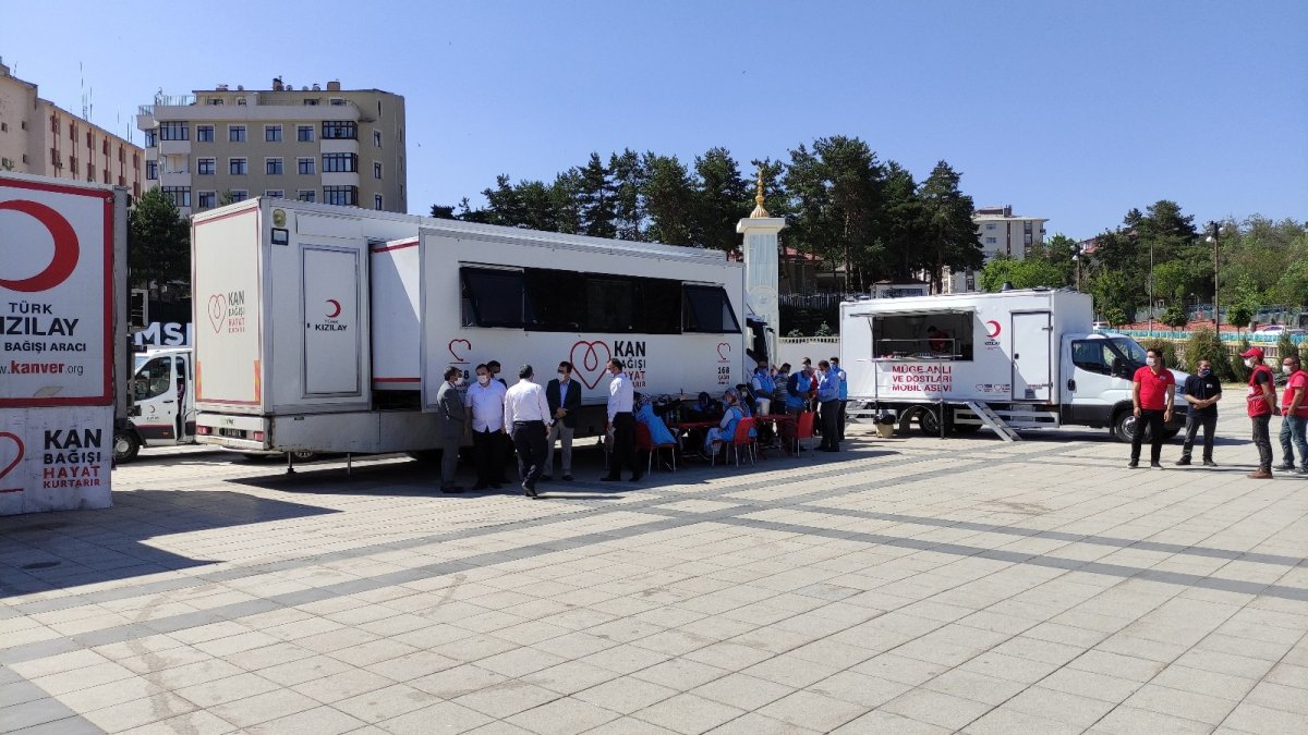 Erzurum Müftülüğünden Kızılay'ın kan bağışı kampanyasına destek