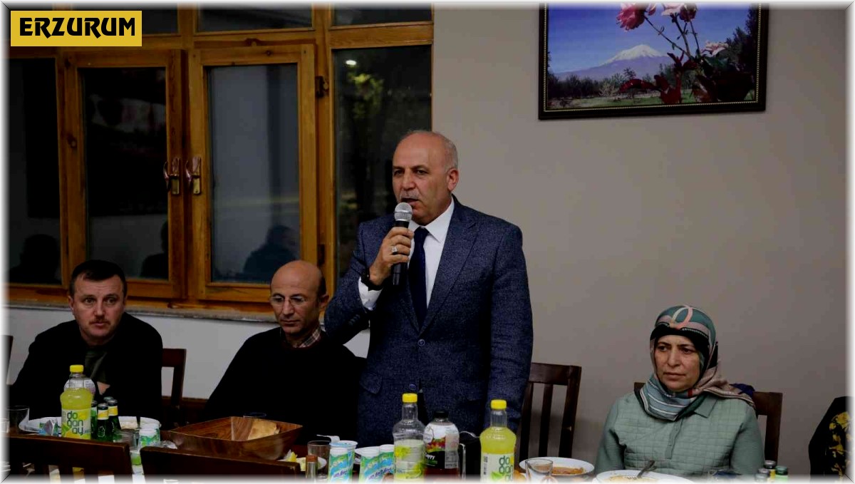 Erzurum Orman Bölge Müdürlüğü personeli iftar yemeğinde bir araya geldi