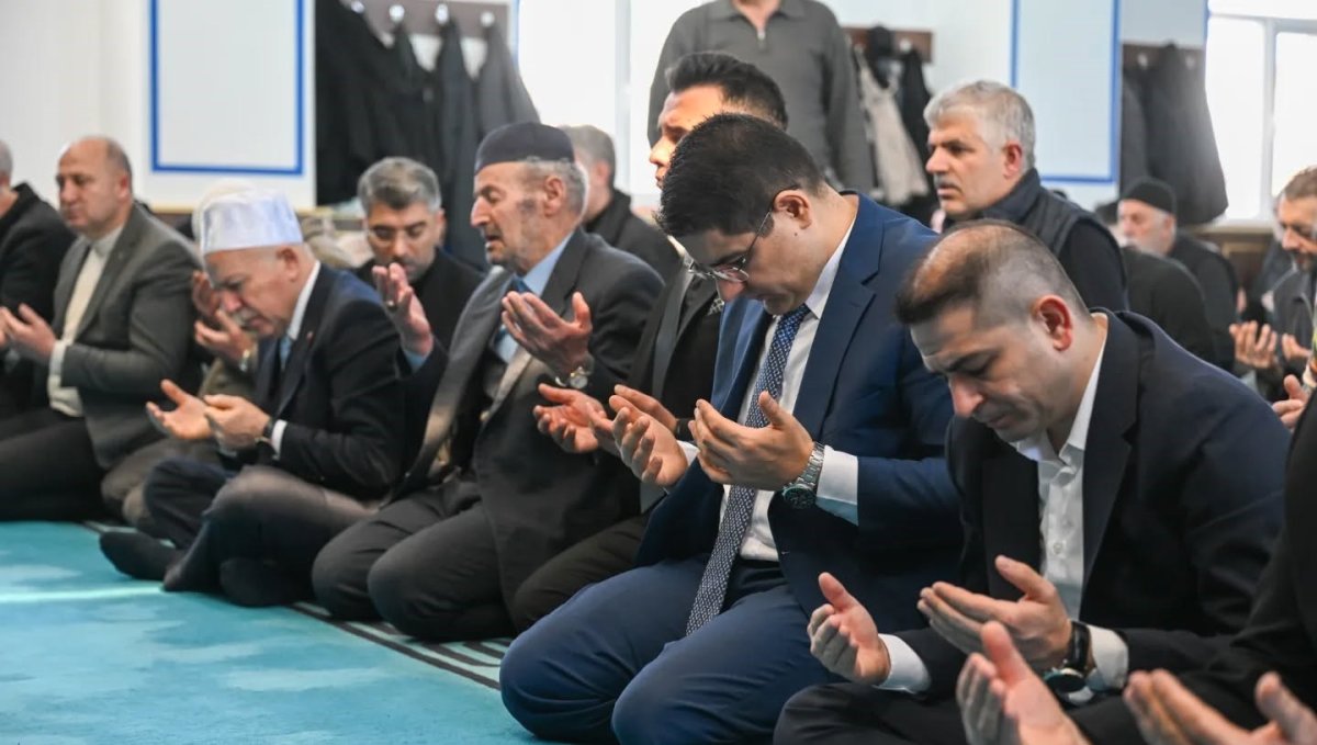 Erzurum şehidini dualarla andı