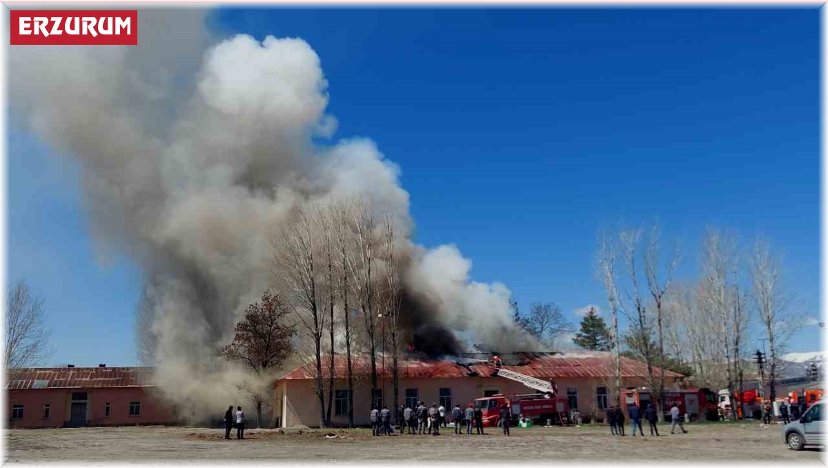 Erzurum Şeker Fabrikası'nda yangın