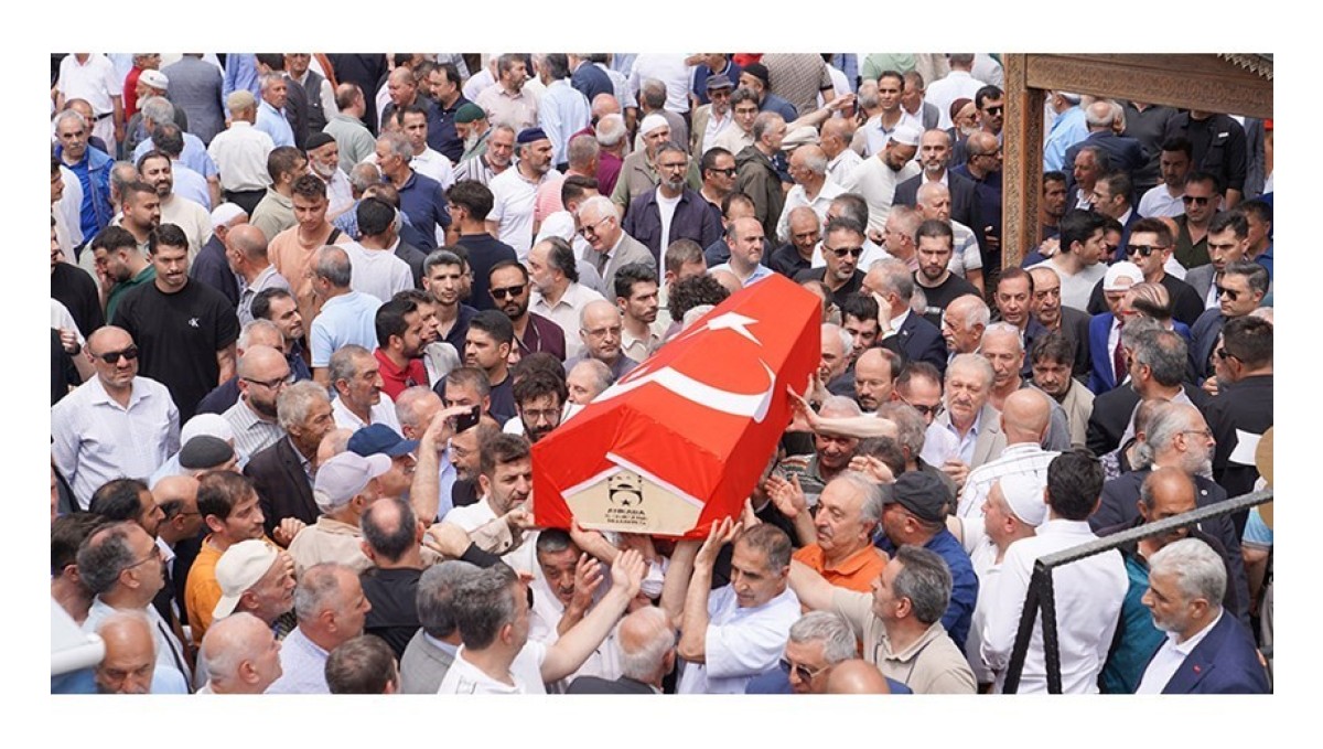 Erzurum Teknik Üniversitesi Kurucu Rektörü Prof. Dr. Muammer Yaylalı'ya veda etti