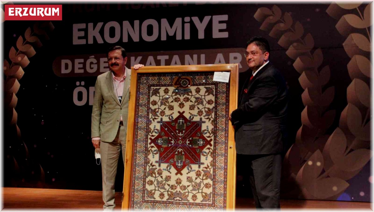 Erzurum Ticaret Borsası ekonomiye değer katanlar ödül töreni gerçekleştirildi