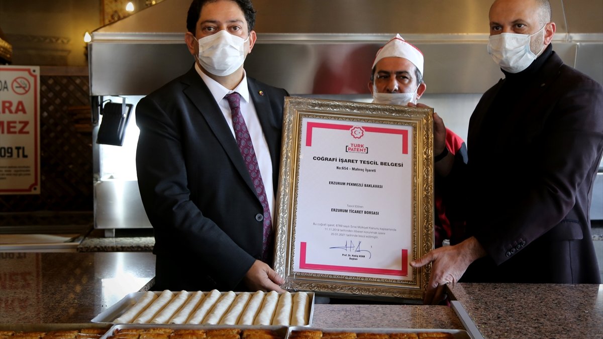 Erzurum'un eşsiz lezzetlerinden "pekmezli baklava" coğrafi işaret aldı