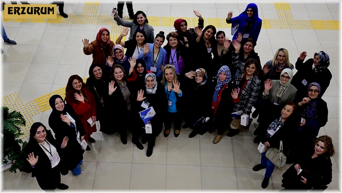 Erzurum'un kadın yöneticileri ETÜ ev sahipliğinde buluştu