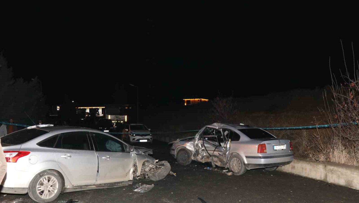 Erzurum'un Oltu ilçesinde kaza: 1'i ağır 5 yaralı