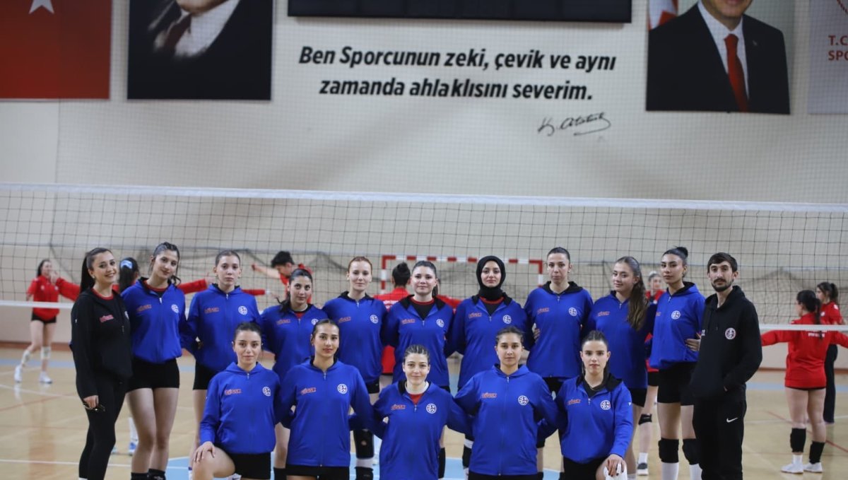 Erzurum Üniversiteli Gençler Spor Kulübü iki yıl üst üste şampiyon