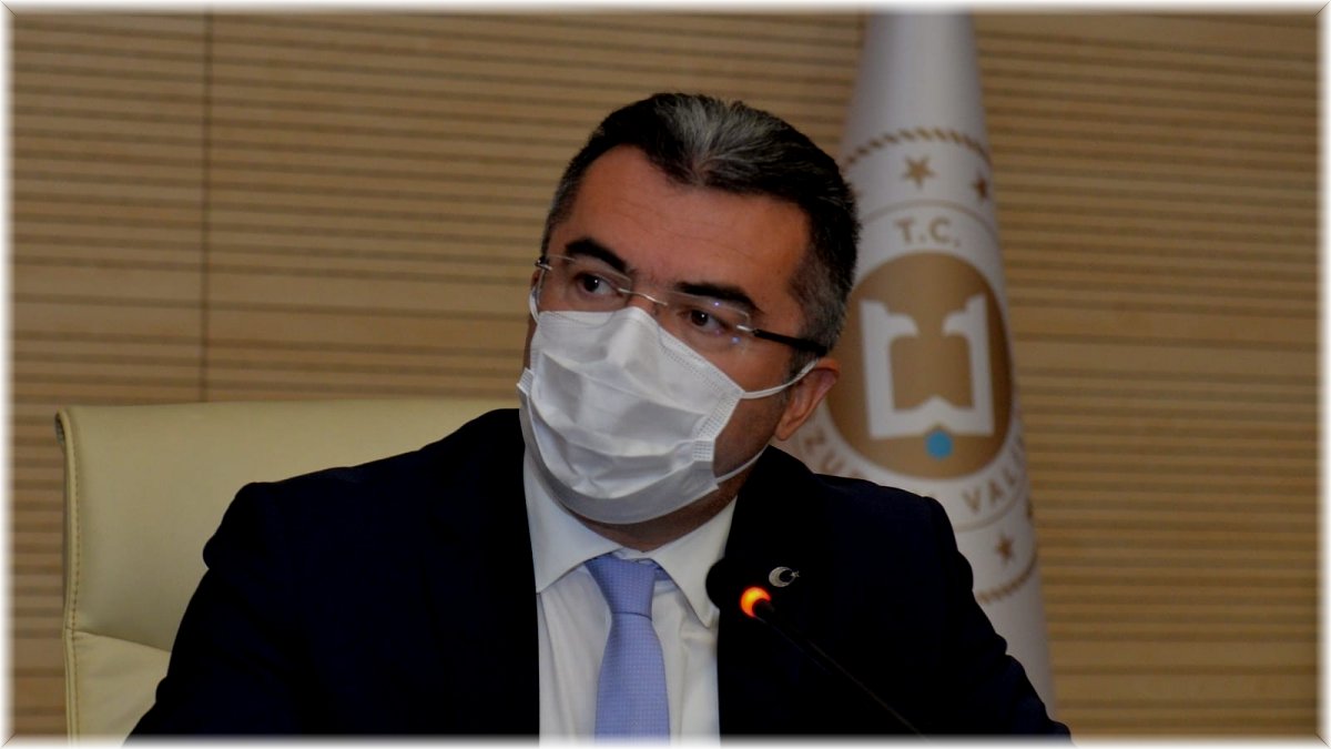 Erzurum Valisi Memiş: “Bir göç kriziyle karşılaştık, devlet sınırı duvarlarla, tel örgülerle ve kameralarla kontrol altında tutuyor”