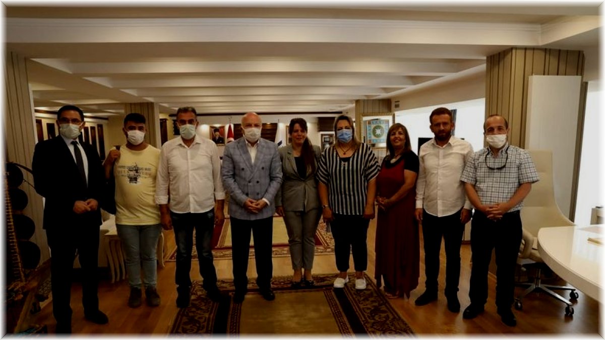 Erzurum Yeni Medya Derneğinden Başkan Sekmen'e ziyaret