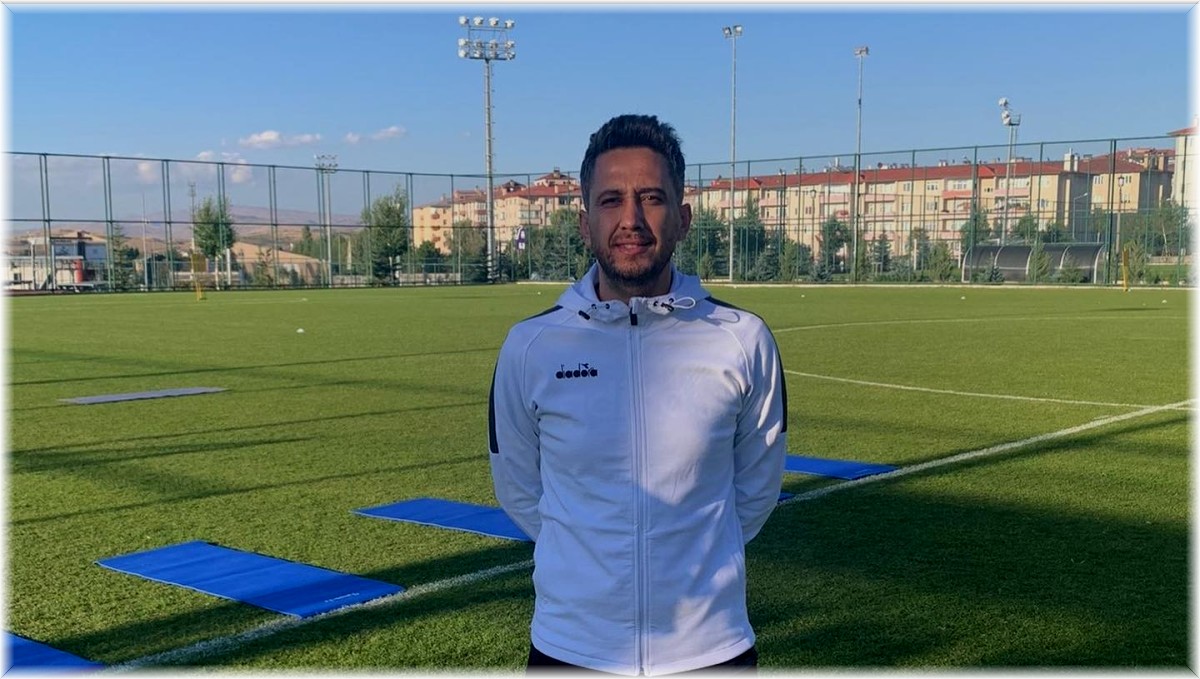 ES Elazığspor Teknik Direktörü Çelik: "Her geçen gün daha iyiye gidiyoruz"