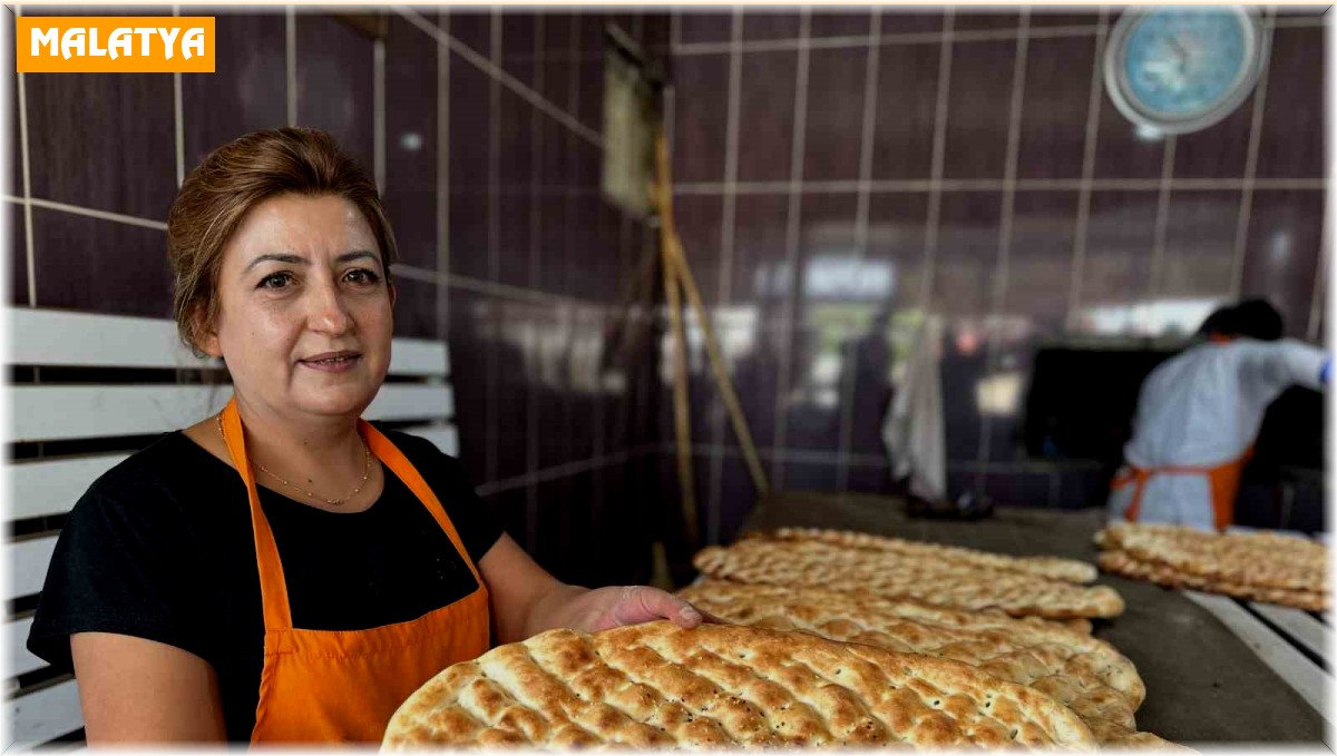 Eşinden kalan ekmek fırınının başına geçti, azmi ile örnek oluyor