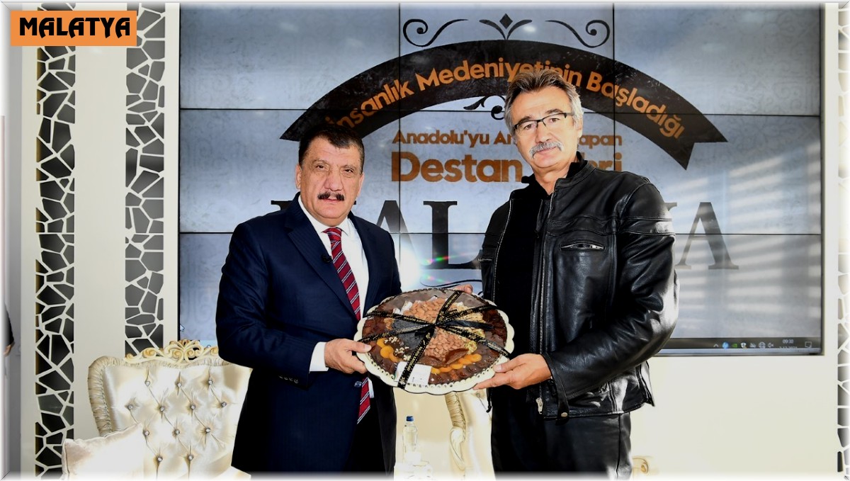 Eski Bakan Tüzmen, Başkan Gürkan'ı ziyaret etti