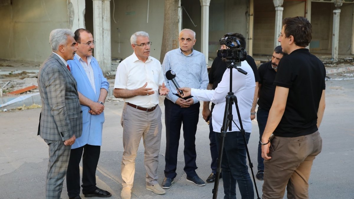 Eski kaymakamlık binasının yıkımına başlandı