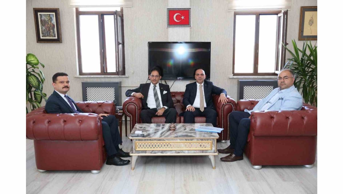 ETB'den Karayazı'da üreticiye tam destek