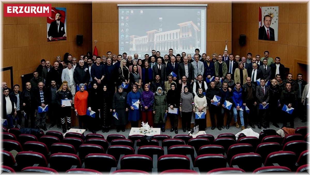 ETÜ'de 5. ve 10. yılını tamamlayan personellere teşekkür belgesi verildi