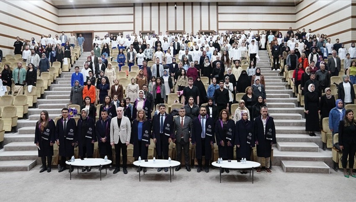 ETÜ'de önlük giyme heyecanı yaşandı