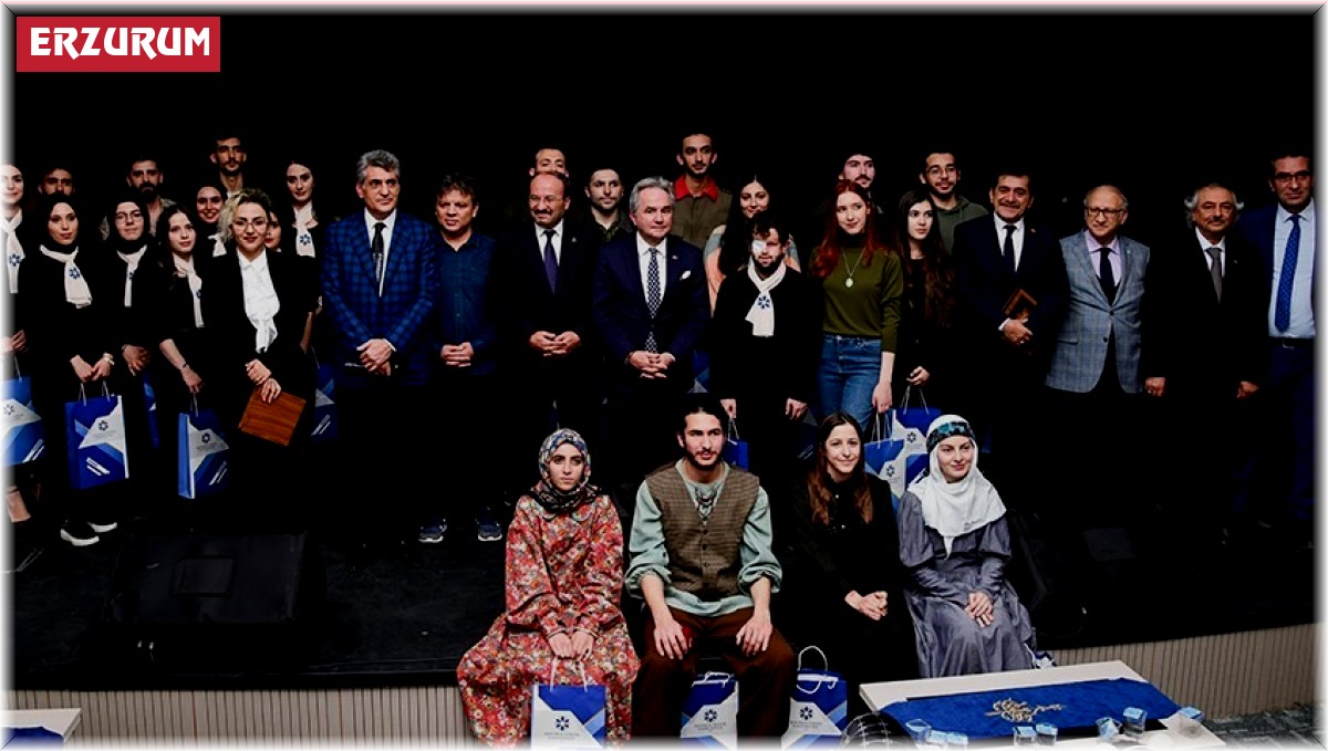 ETÜ'de türkülerin hikayesi anıldı