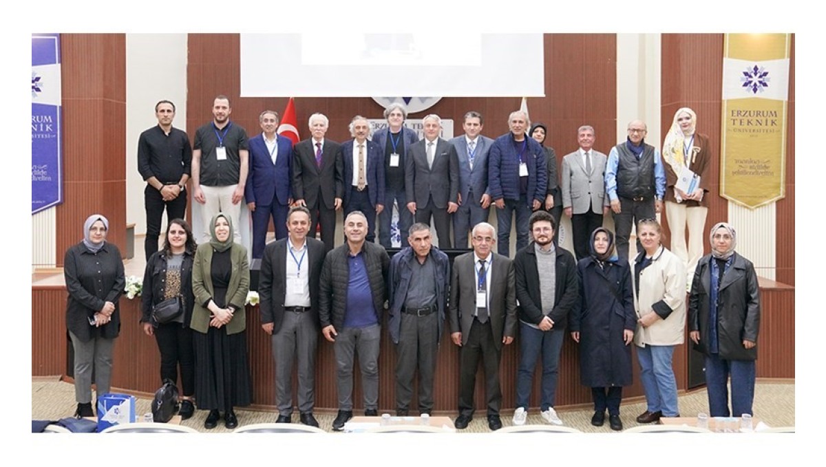 ETÜ'de vefatının 50. yılında Nurettin Topçu'yu anma sempozyumu düzenlendi