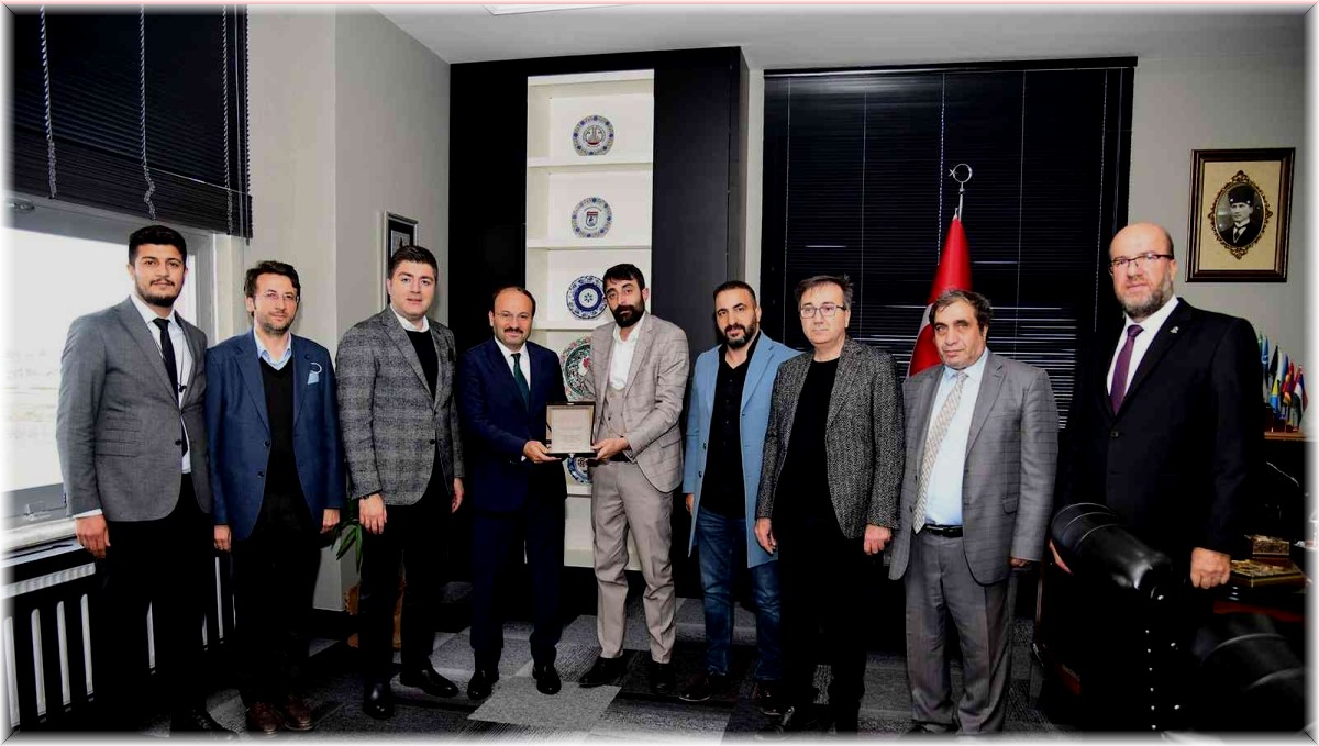 ETÜ kapılarını onlar için açtı