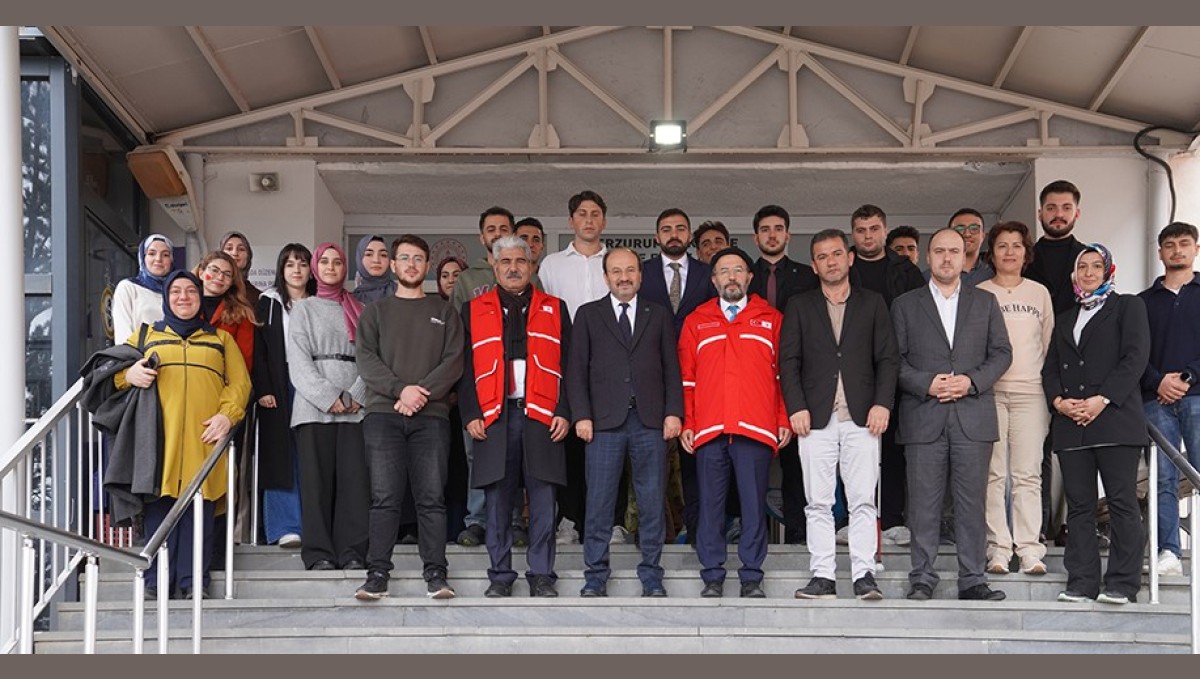 ETÜ'lü gençler ve özel gereksinimli çocuklar renkli etkinliklerle bir araya geldi