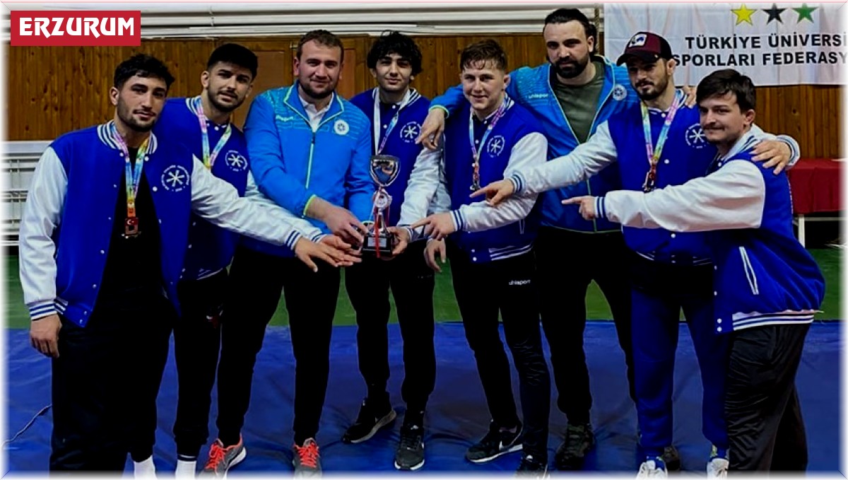 ETÜ'lü güreşçilerden büyük başarısı