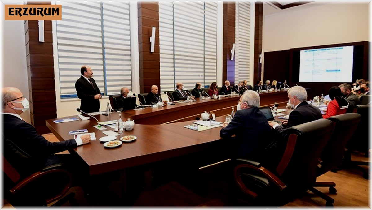ETÜ Senatosu, YÖK Başkanı Özvar'ın katılımıyla toplandı