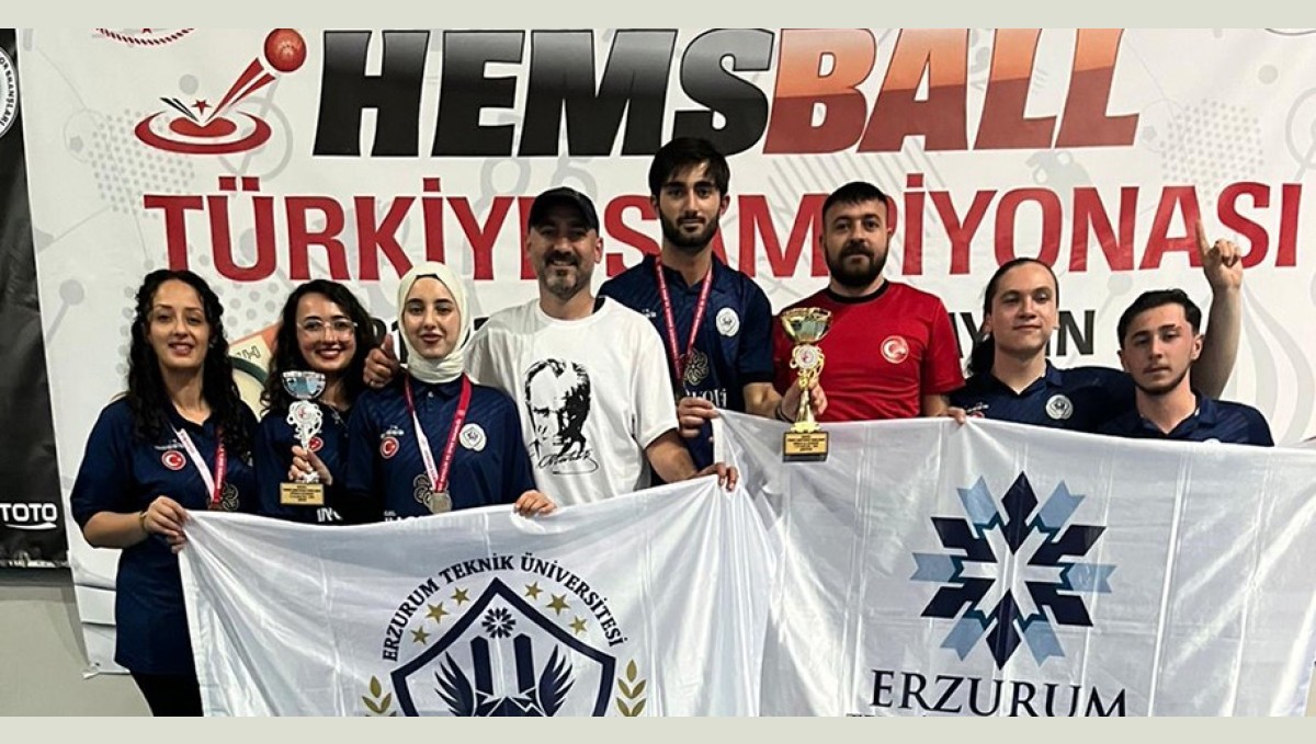 ETÜ spor kulübü Hemsball Türkiye şampiyonasından çifte kupayla döndü