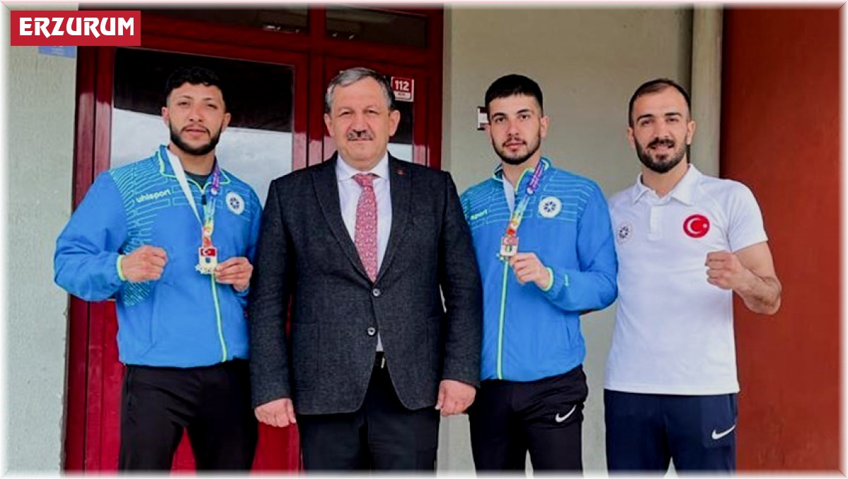 ETÜ'ye kick boksta çifte madalya