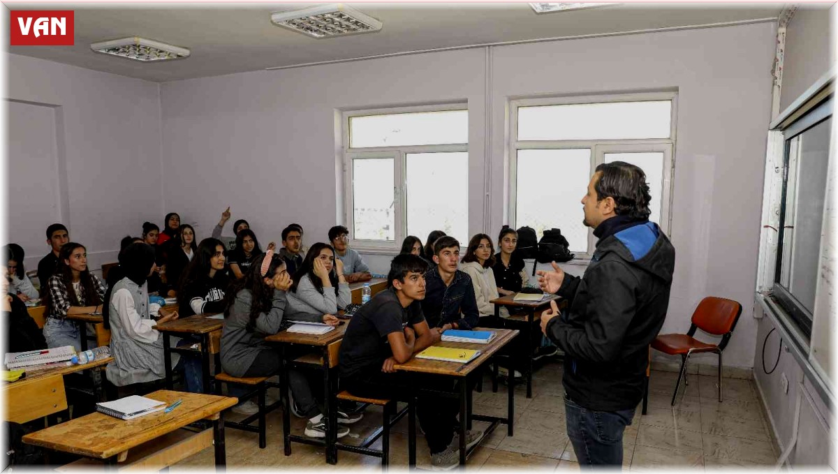 Etüt Van projesinde öğrenciler dersbaşı yaptı