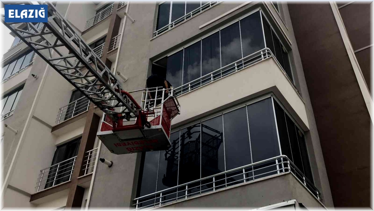 Evden gelen kötü kokular ekipleri harekete geçirdi, gerçek bambaşka çıktı