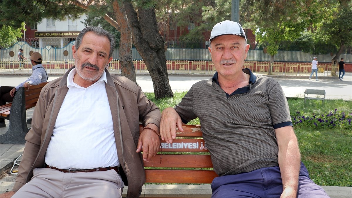 "Eyyam-ı bahur" sıcakları yüksek rakımda yaşayan Erzurumluları da bunalttı