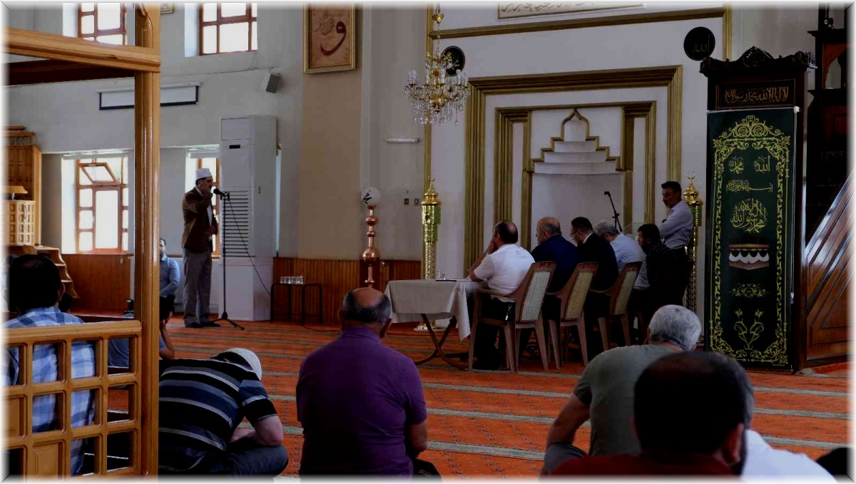 'Ezanı Güzel Okuma Yarışması'nın bölge elemeleri Erzincan'da yapıldı