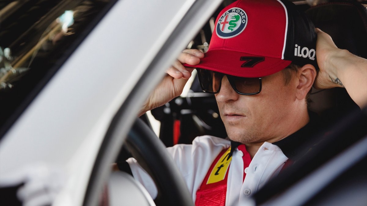 F1 pilotları yeni Alfa Romeo Giulia GTA'yı test etti