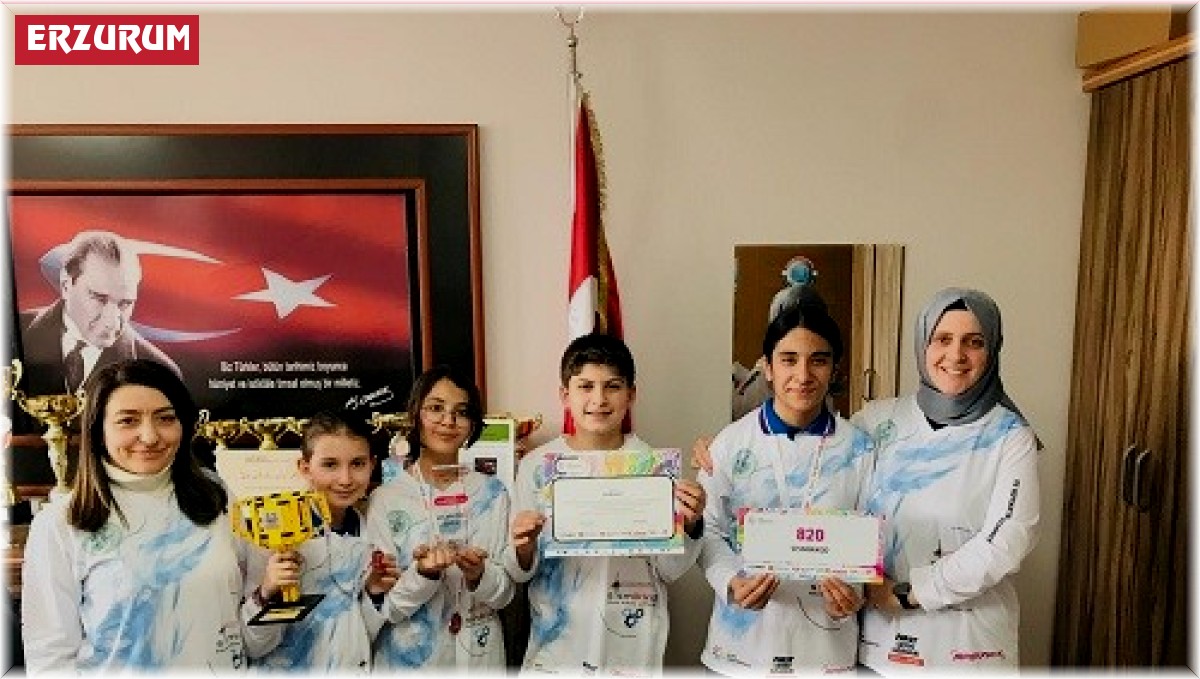 Faik Güngör Ortaokulu'ndan robot yarışmasında büyük başarı