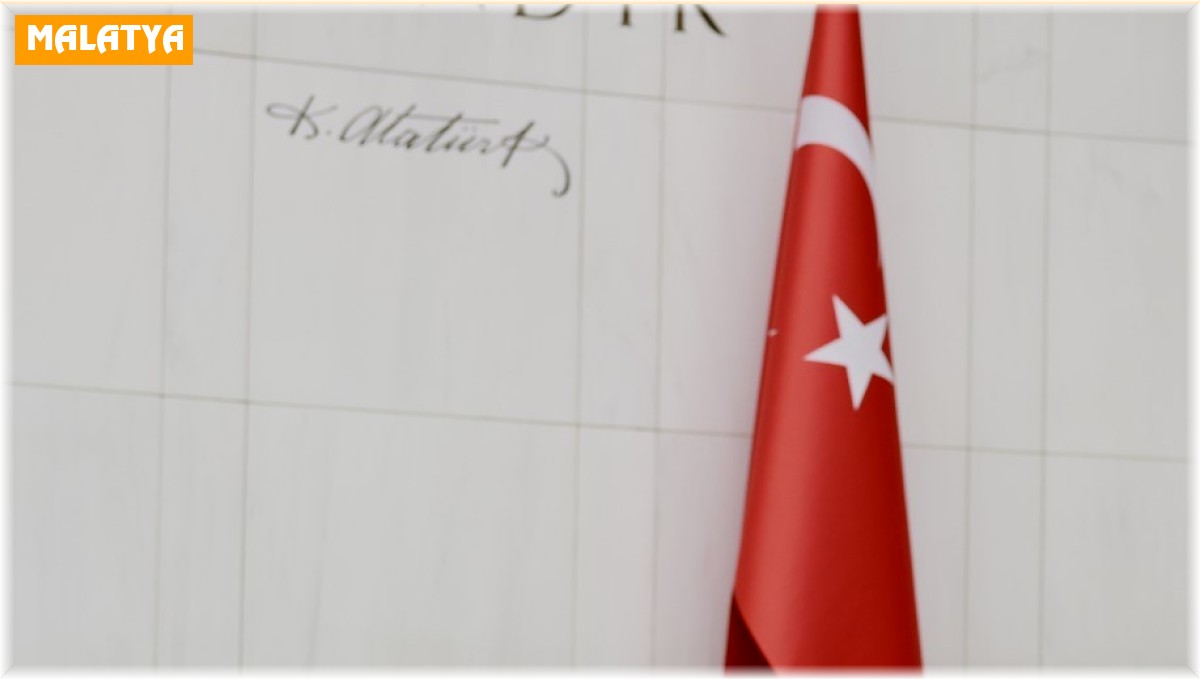 Fendoğlu: 'Türk milleti yüzyıllık yemininden dönmeyecek'