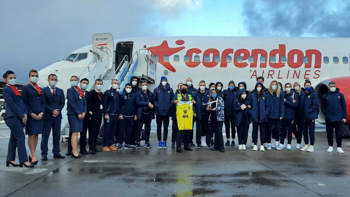 Fenerbahçe Opet Kadın Voleybol Takımı, Milano seyahatini Corendon Airlines'ın takım uçağıyla gerçekleştirecek