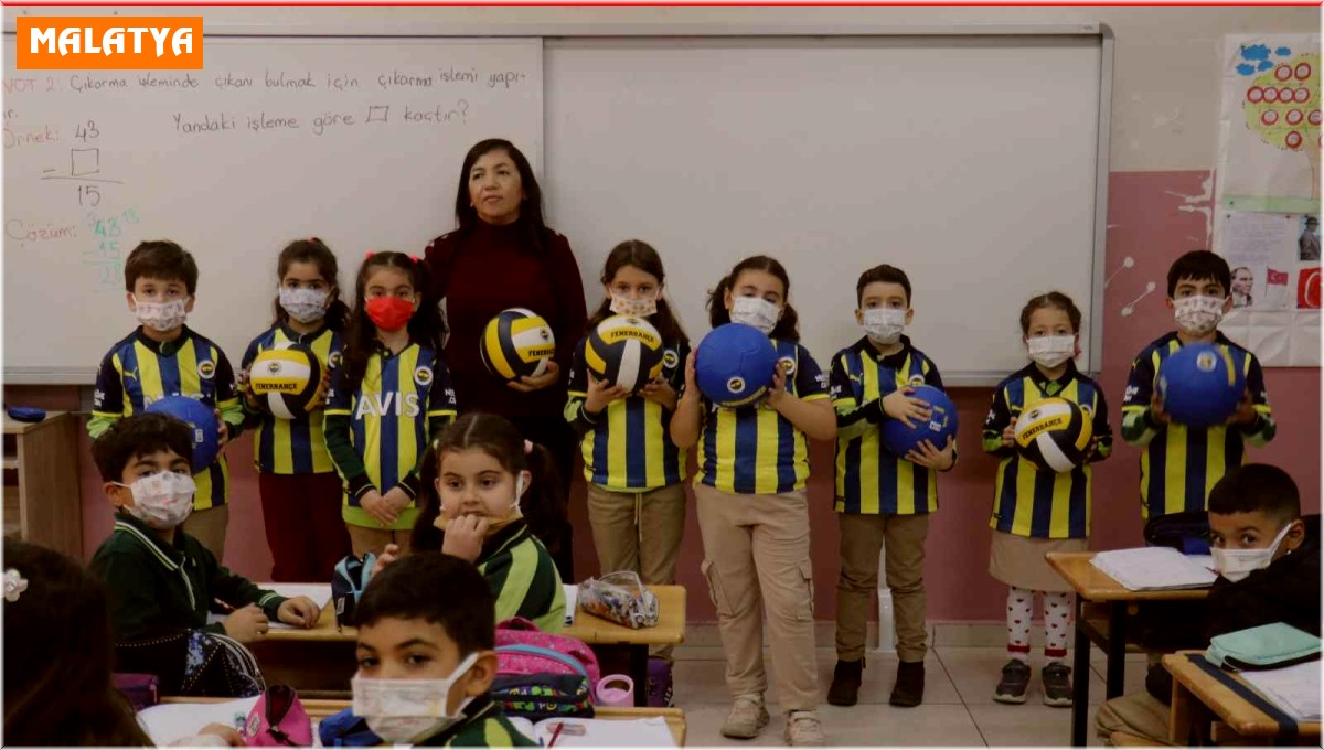 Fenerbahçe'ye mektup yollayan öğrencilere Başkan Ali Koç'tan jest