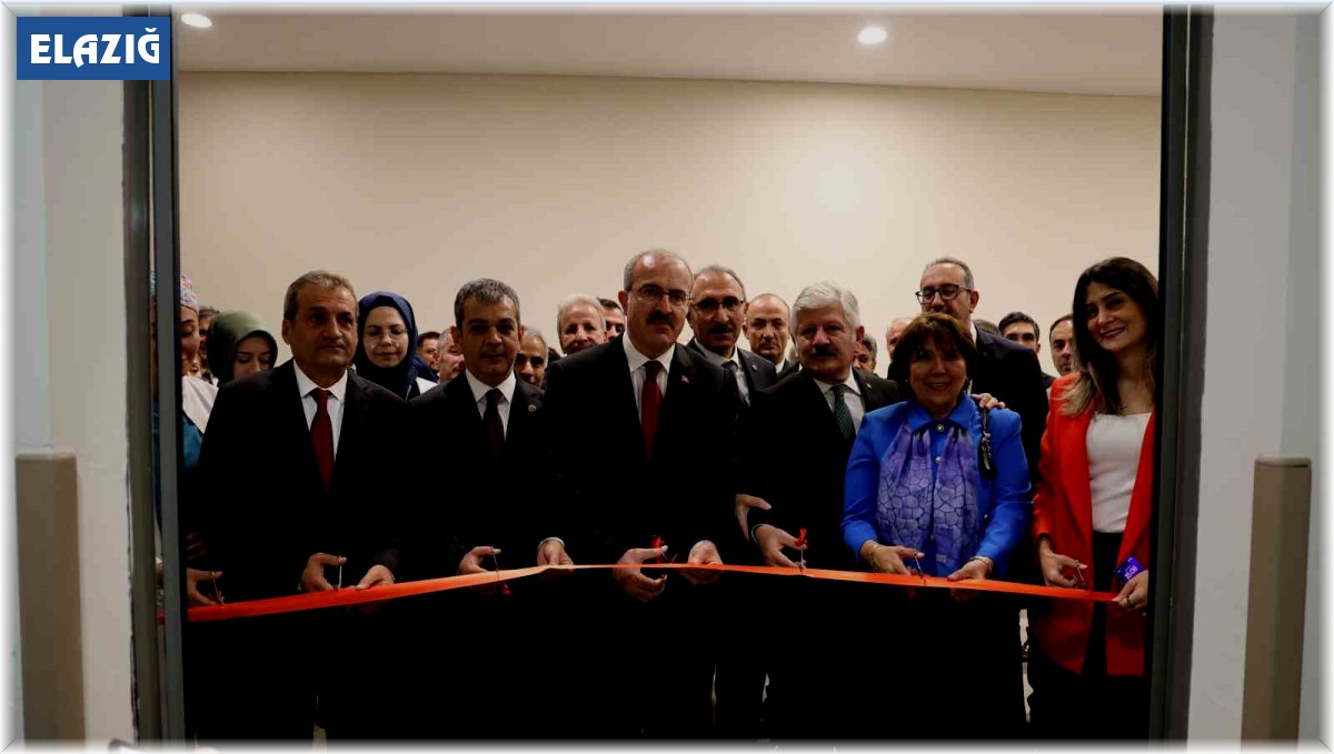 Fethi Sekin Şehir Hastanesi'nde 79 aşının 19'u gebelik ile sonuçlandı