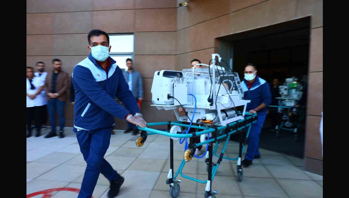 Fethi Sekin Şehir Hastanesi'nde deprem ve yangın tatbikatı