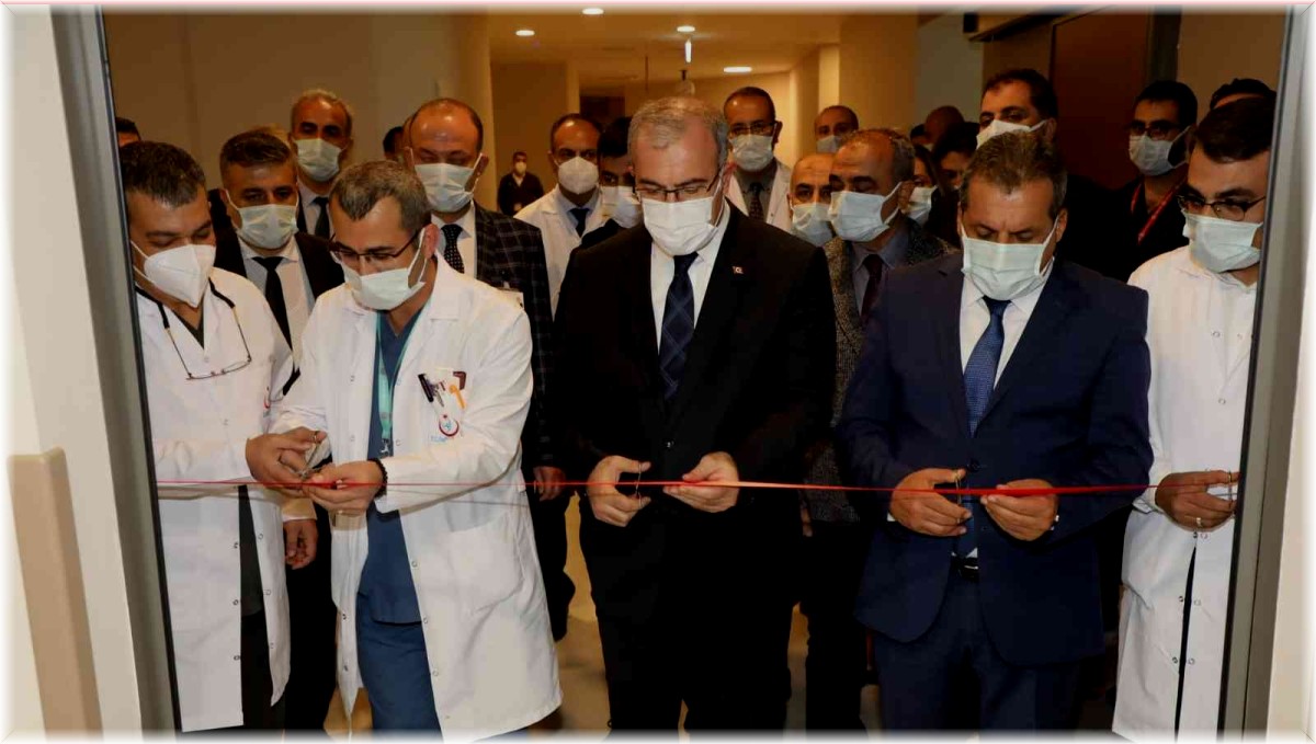 Fethi Sekin Şehir Hastanesinde yeni yoğun bakım servisleri açıldı, kapasite 5 kat arttırıldı