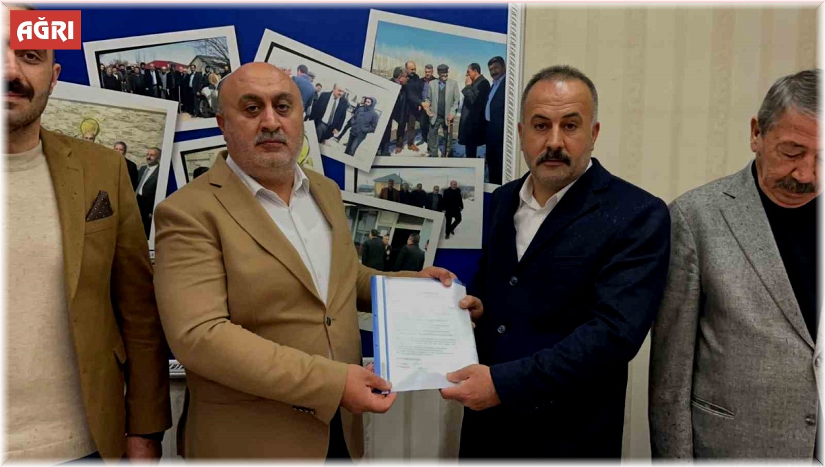 Fevzi Sayan, Tutak Belediye Başkanlığı için aday adaylığı başvurusunu yaptı