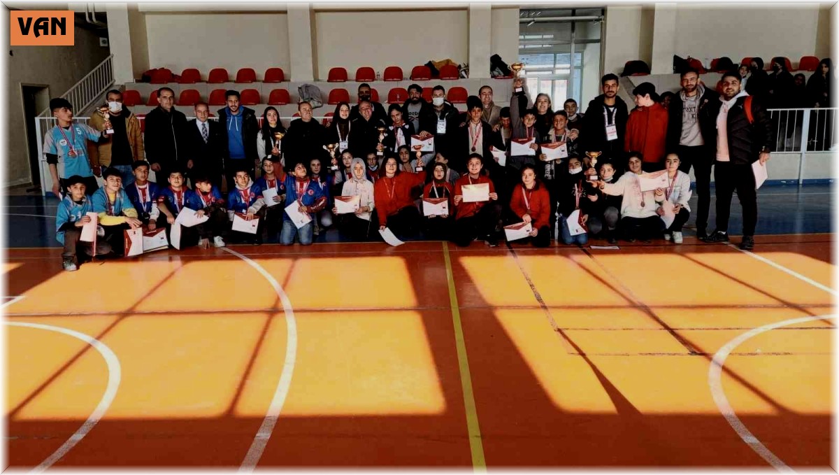 Fevzi Şengül Ortaokulu Dart il birincisi oldu