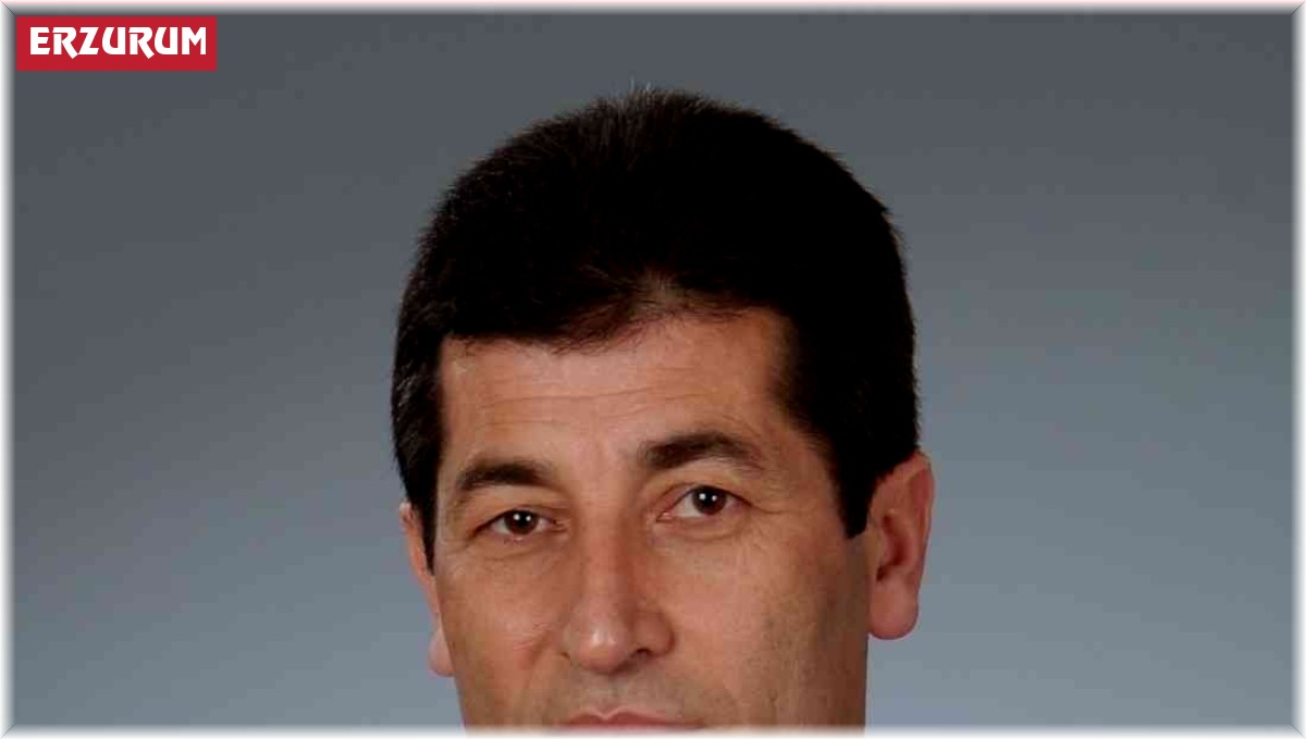 Fırat: "Hükümet özgür sendikacılğın ipini çekiyor, muhalefet alkışlıyor"