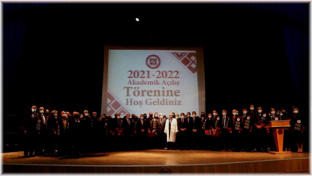 Fırat Üniversitesi'nde akademik yılı açılış töreni yapıldı