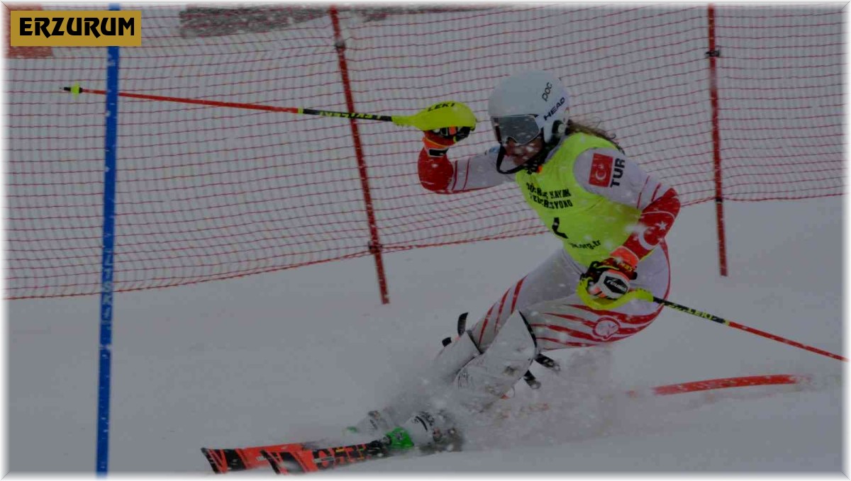 Fıs Anatolian Kupasında 2 altın,2 gümüş 1 bronz madalya