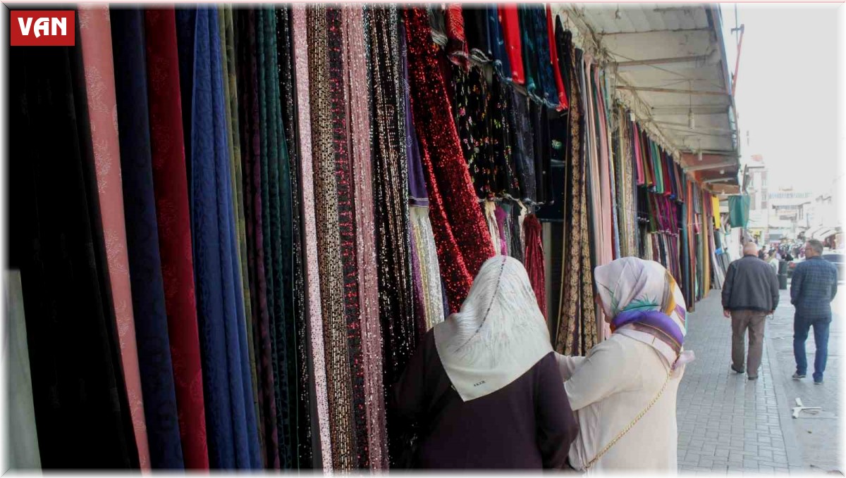 Fistancılar Sokağı esnafı düğün sezonuna hazır