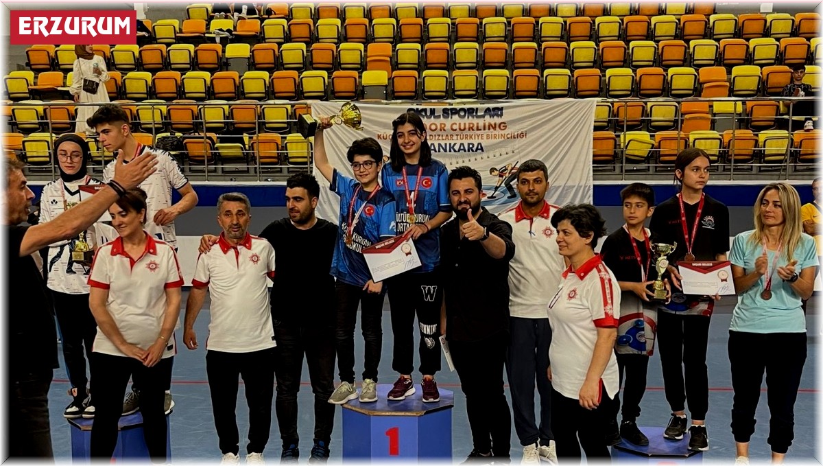 Floor Curling'te şampiyon Erzurum'dan
