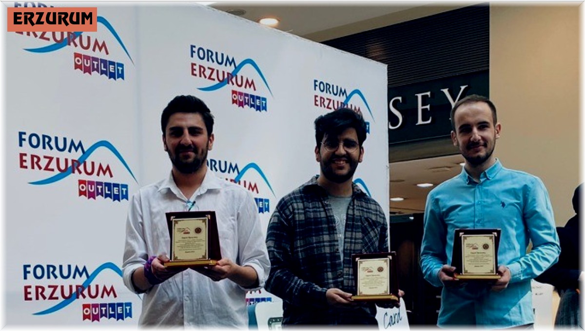 Forum Erzurum Outlet'de öğrencilere destek veren anlamlı etkinlik