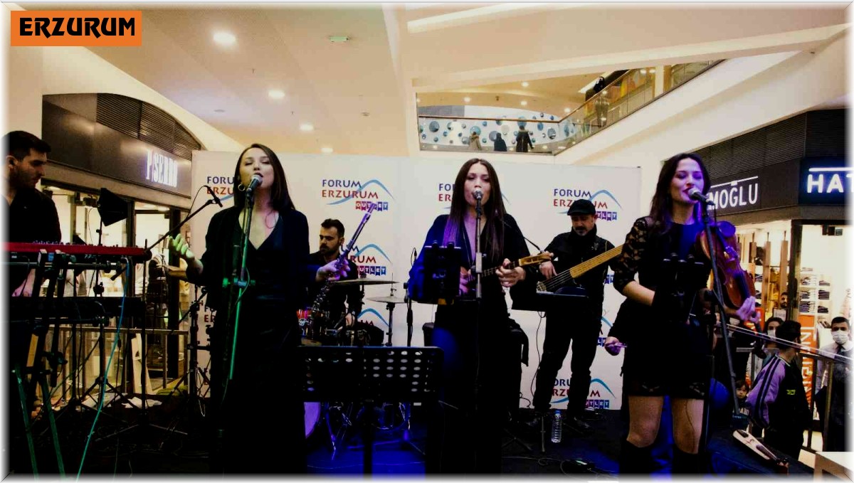 Forum Erzurum Outlet'te SAMİDA rüzgarı esti